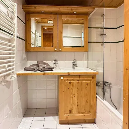 Apartment L’arolle Spa, Calme & Vue Montagne La Plagne